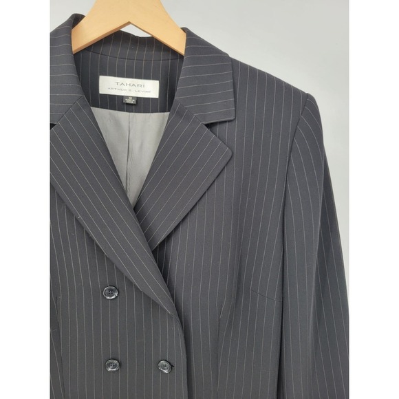Tahari Pinstripe Double Breasted Black Blazer Jacket 10 Charcoal - Picture 3 of 13